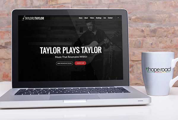 Taylor Plays Taylor